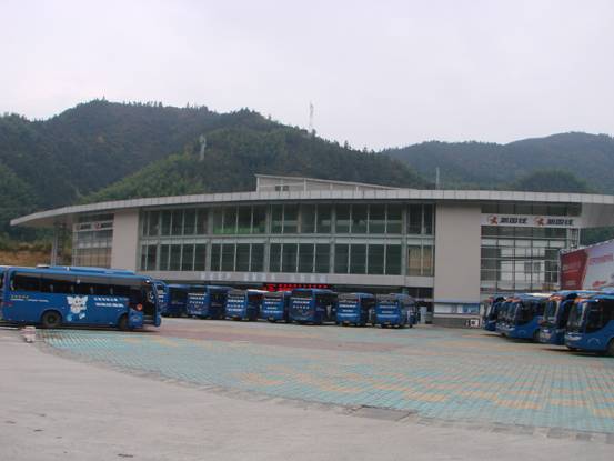 KY平台-KY(中国)一站式服务平台
风景区新国线游客集散中心主站房