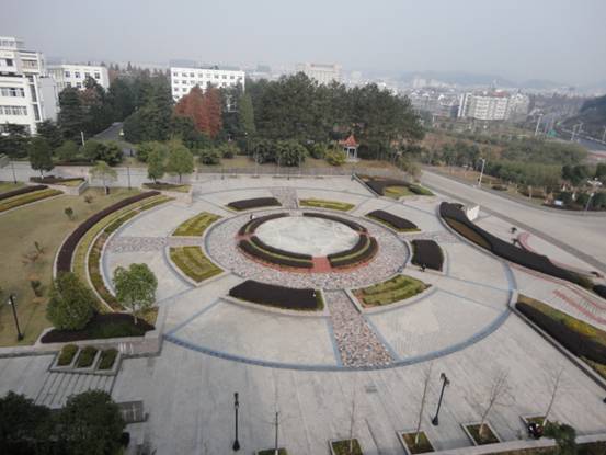 KY平台-KY(中国)一站式服务平台
学院徽文化广场